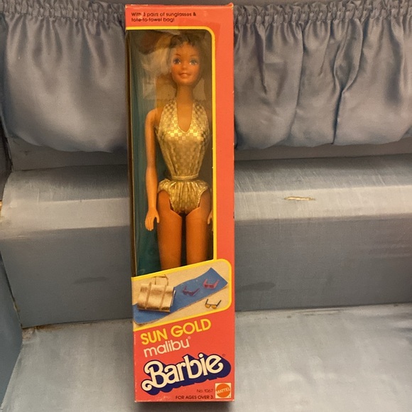 Barbie Sun Gold Malibu - Picture 6 of 6